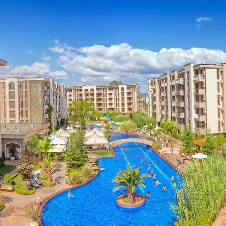 La Dahlia - Cascadas Family