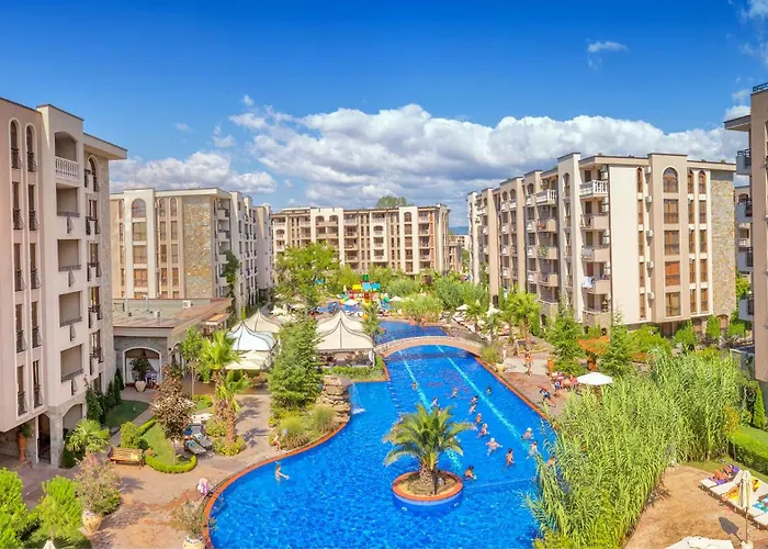 La Dahlia - Cascadas Family